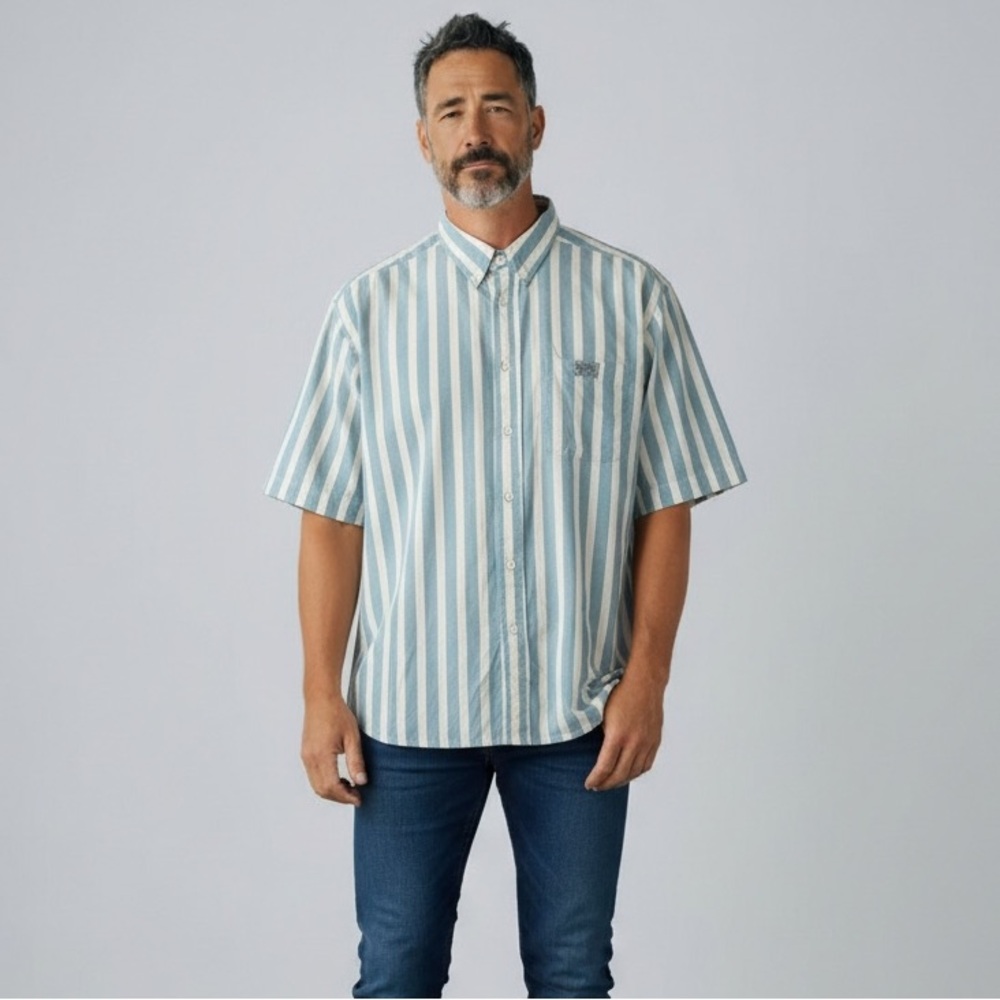 Brittania Vintage 70s 80s Men’s XL Blue White Stripe Button‎ Down Short Sleeve